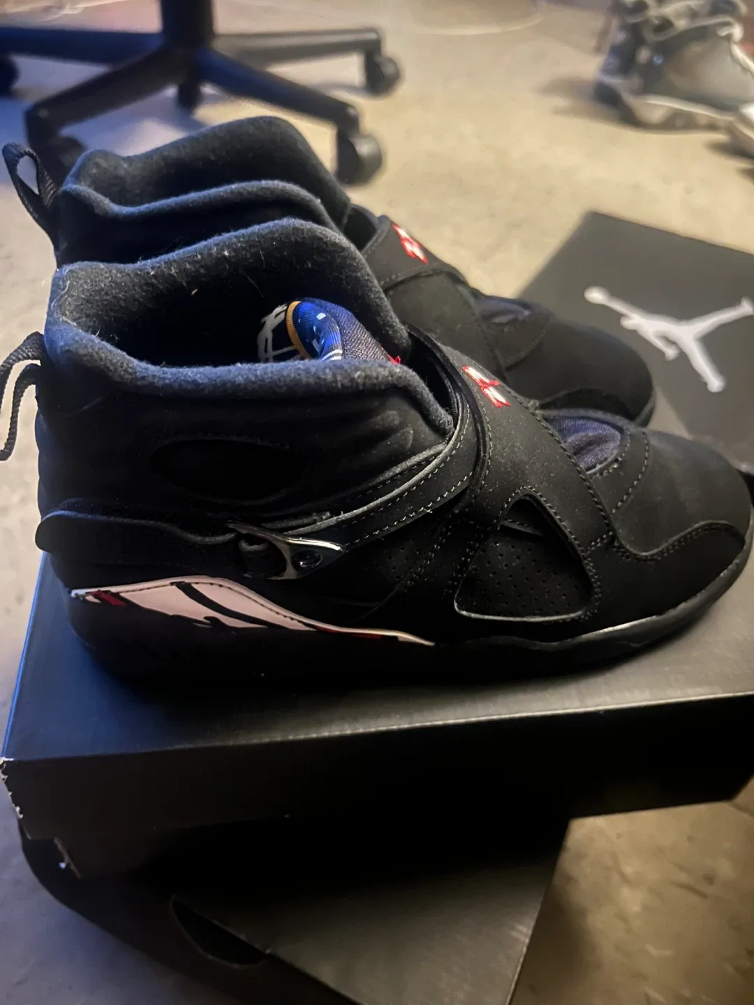 SIZE 3Y Jordan 8 Playoffs (2013) image indicator(4)
