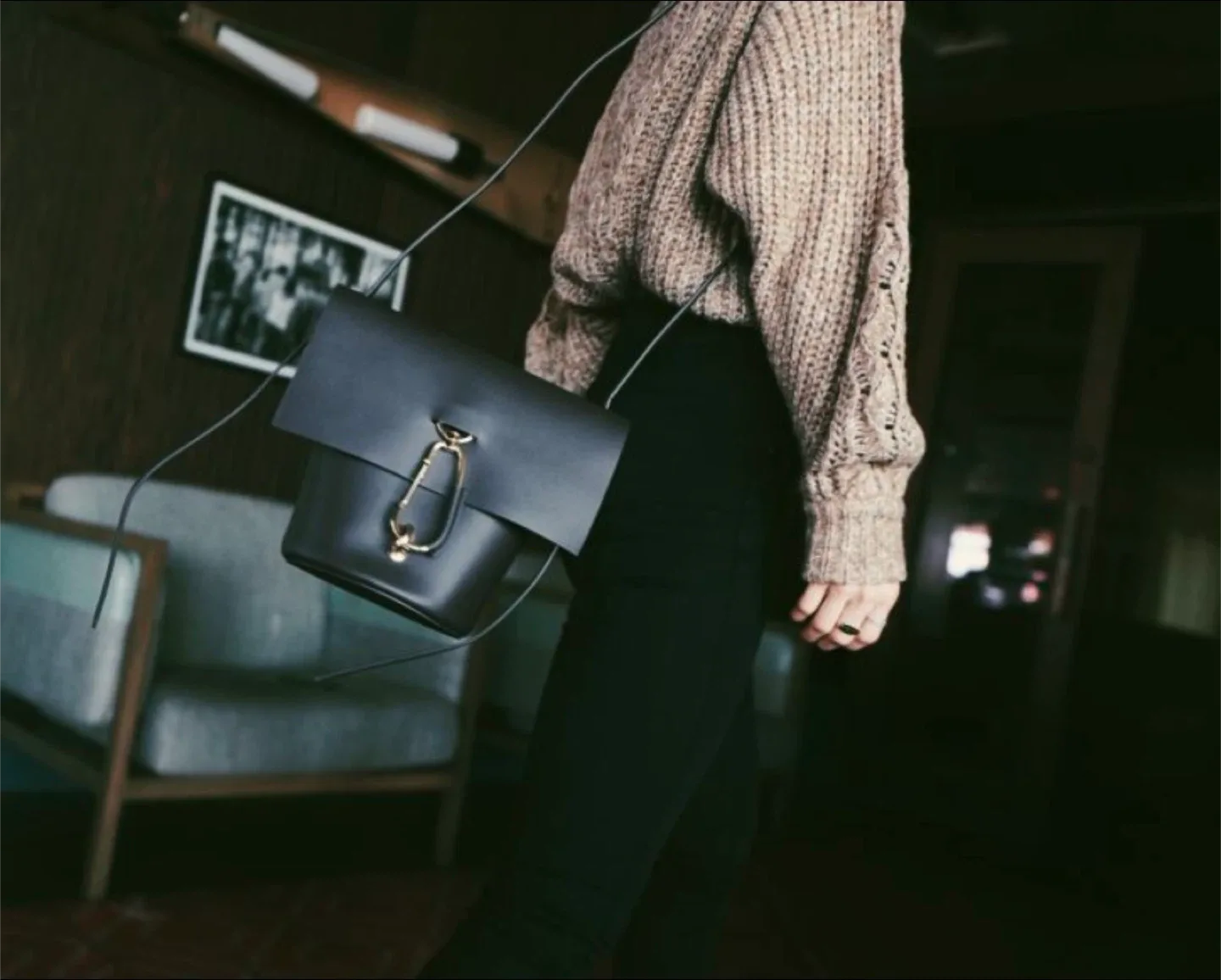 Zac Posen Black Medium Belay Leather Crossbody Bucket Bag image indicator(2)