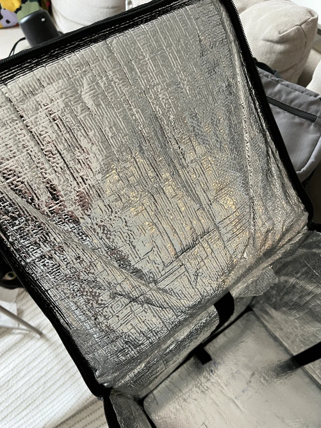 Insulated Food Delivery Backpack image indicator(2)