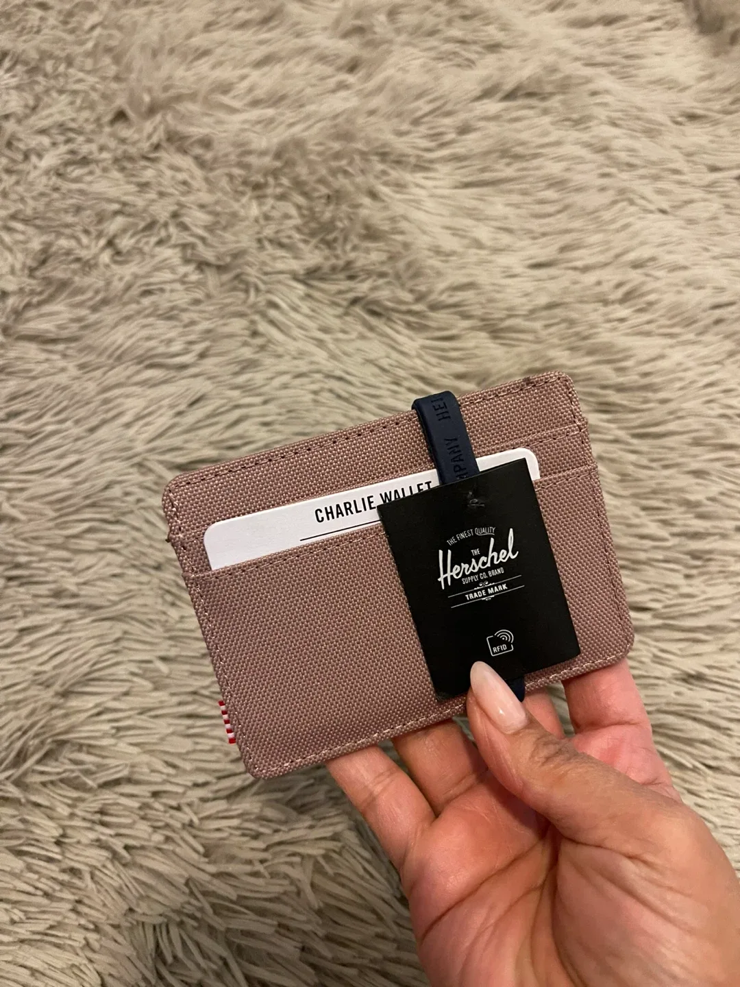 UNISEX- NWT- Herschel Charlie Wallet - Card Holder image indicator(2)