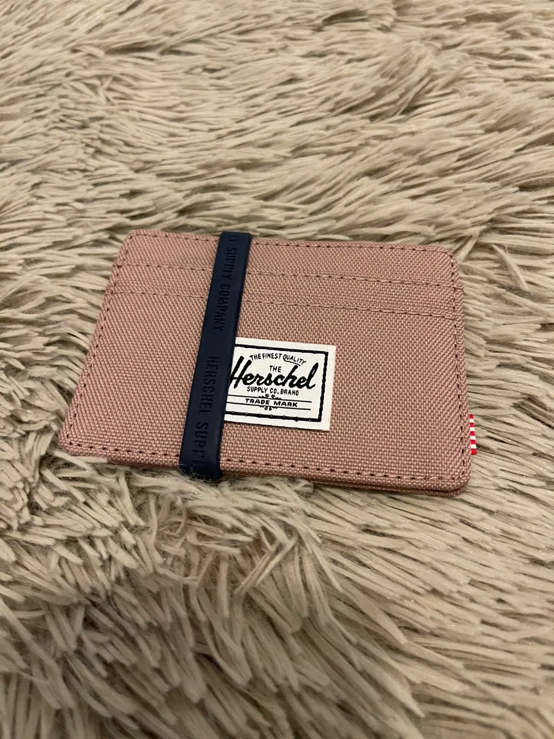 UNISEX- NWT- Herschel Charlie Wallet - Card Holder image indicator(5)