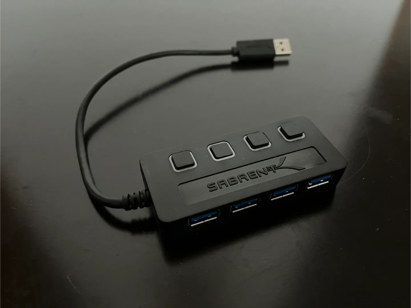 Sabrent HB-UM43 USB Hub image indicator(2)