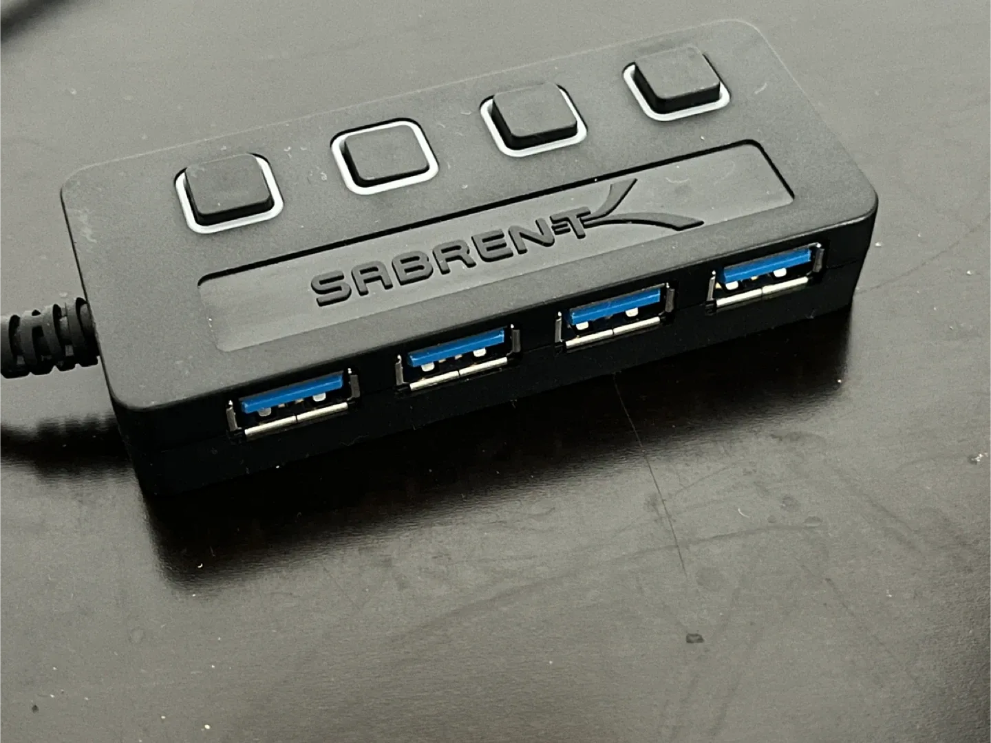Sabrent HB-UM43 USB Hub image indicator(3)