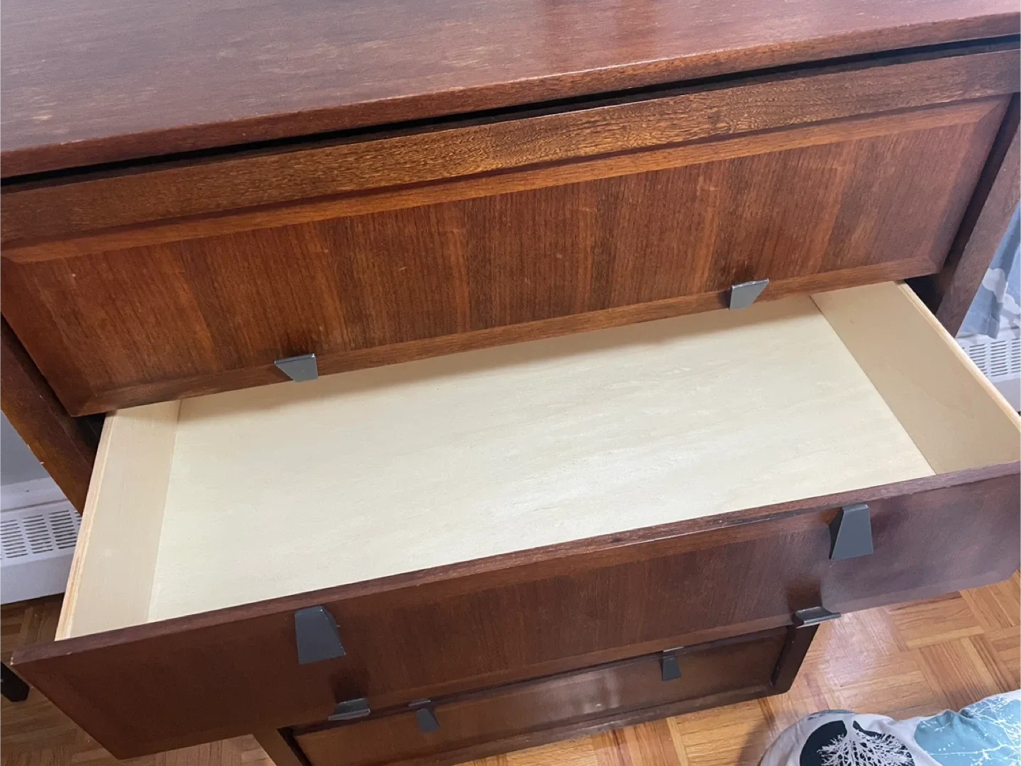 Wood Dresser - 6 Drawers image indicator(3)