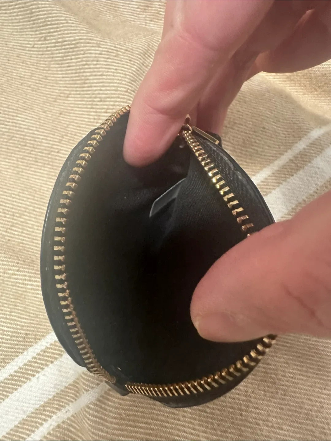 Authentic Coach Coin Purse Keychain image indicator(7)