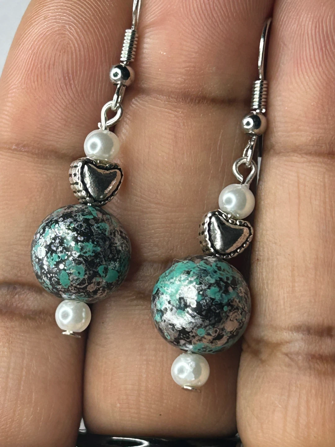Handmade Beaded Earrings - photo 5
