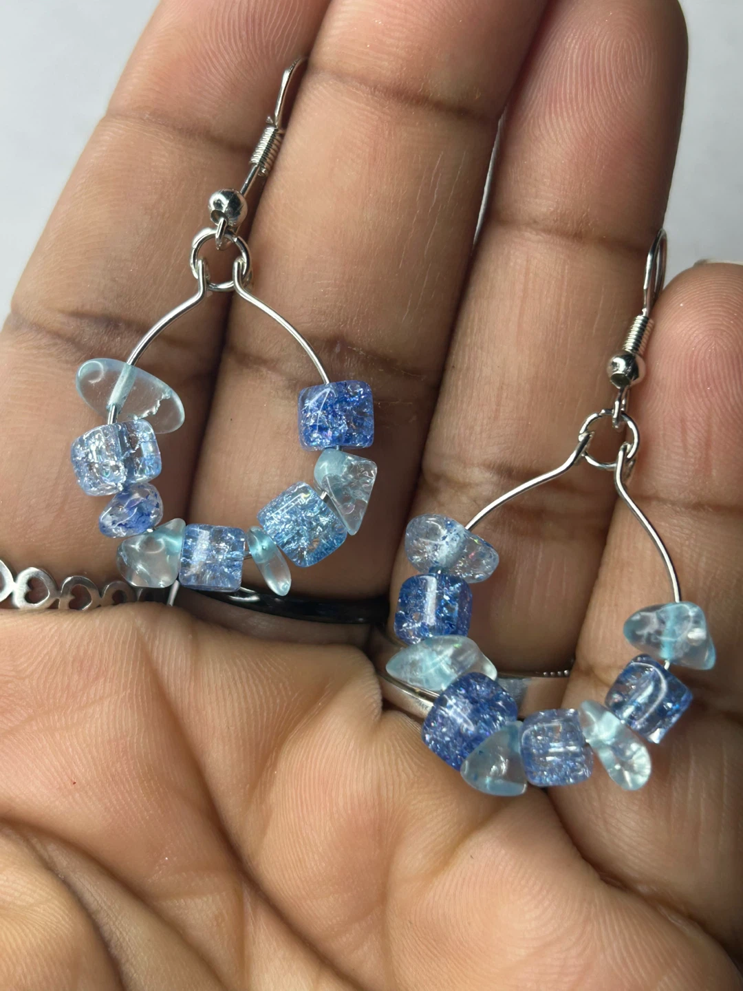 Handmade Beaded Earrings - photo 4