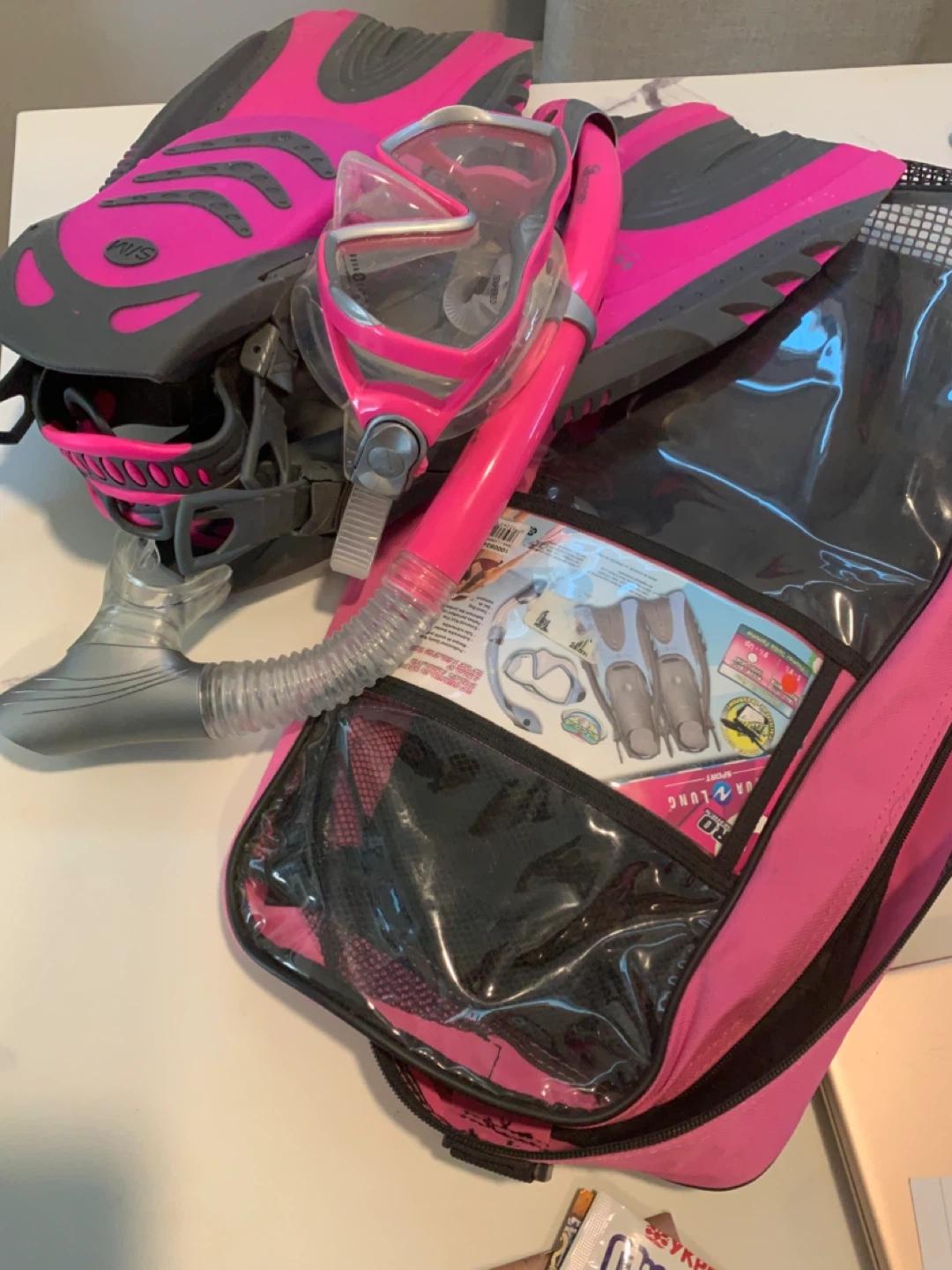 Pink Snorkel Set with Bag