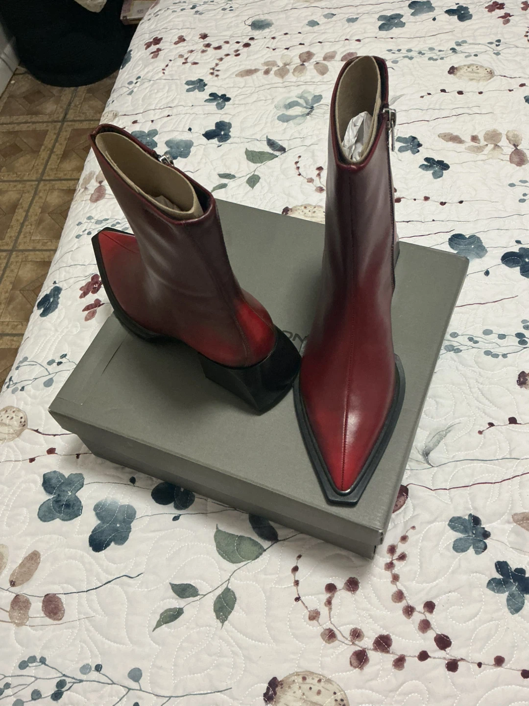 Vagabond Red Leather Ankle Boots