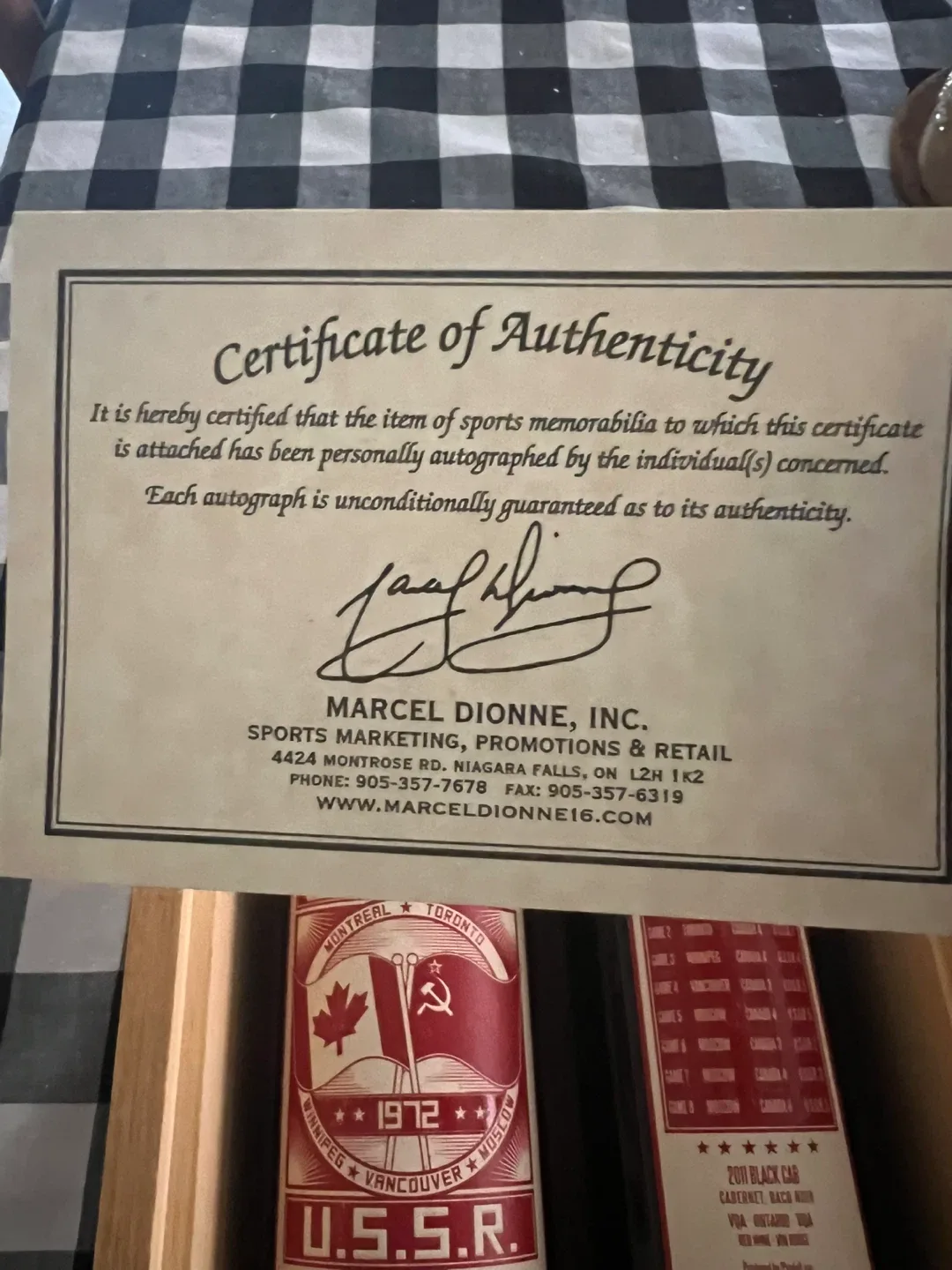 Marcel Dionne 1972 Summit Series Wine Set image indicator(4)