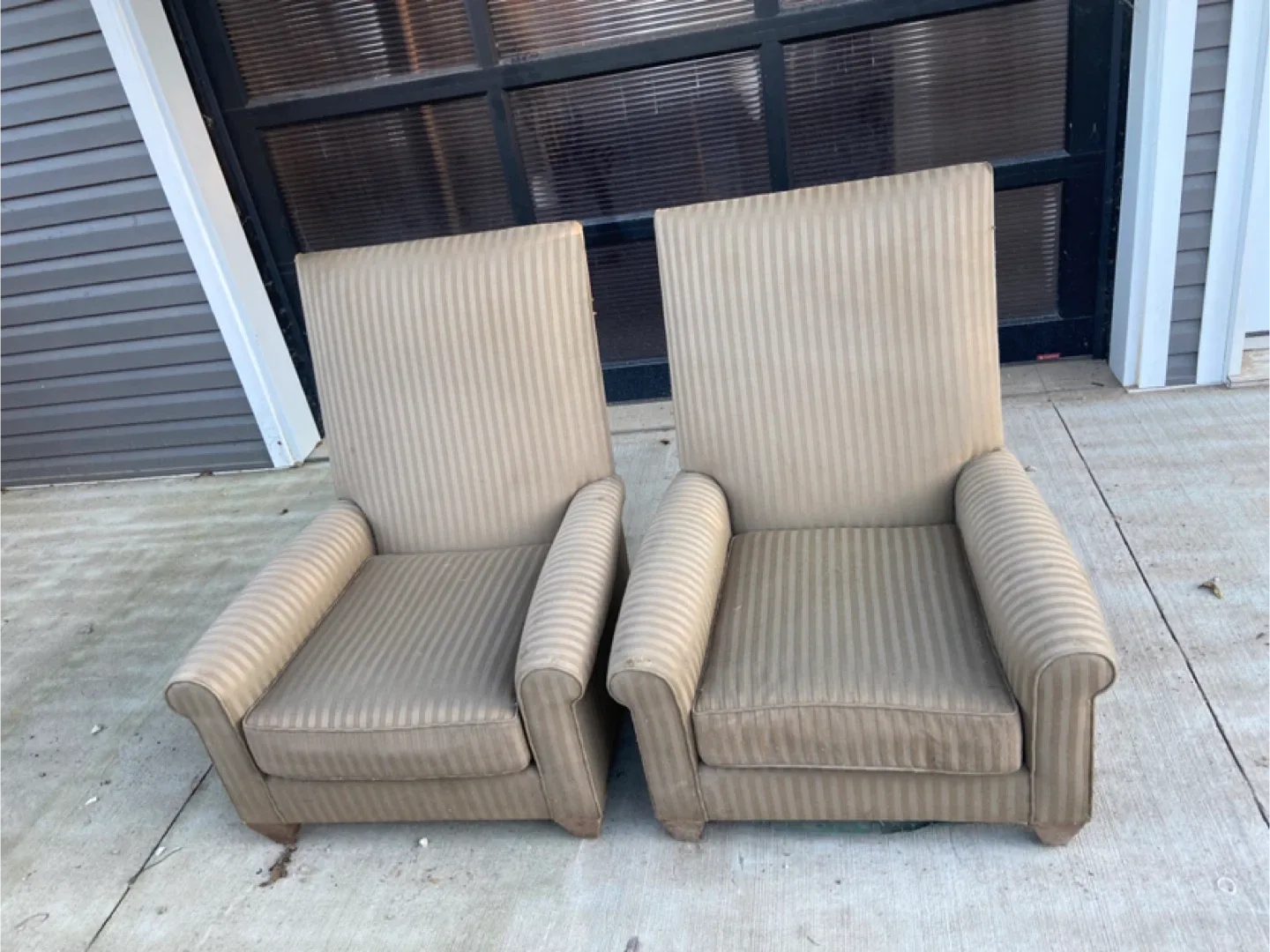 2 Ashley Furniture chairs image indicator(3)