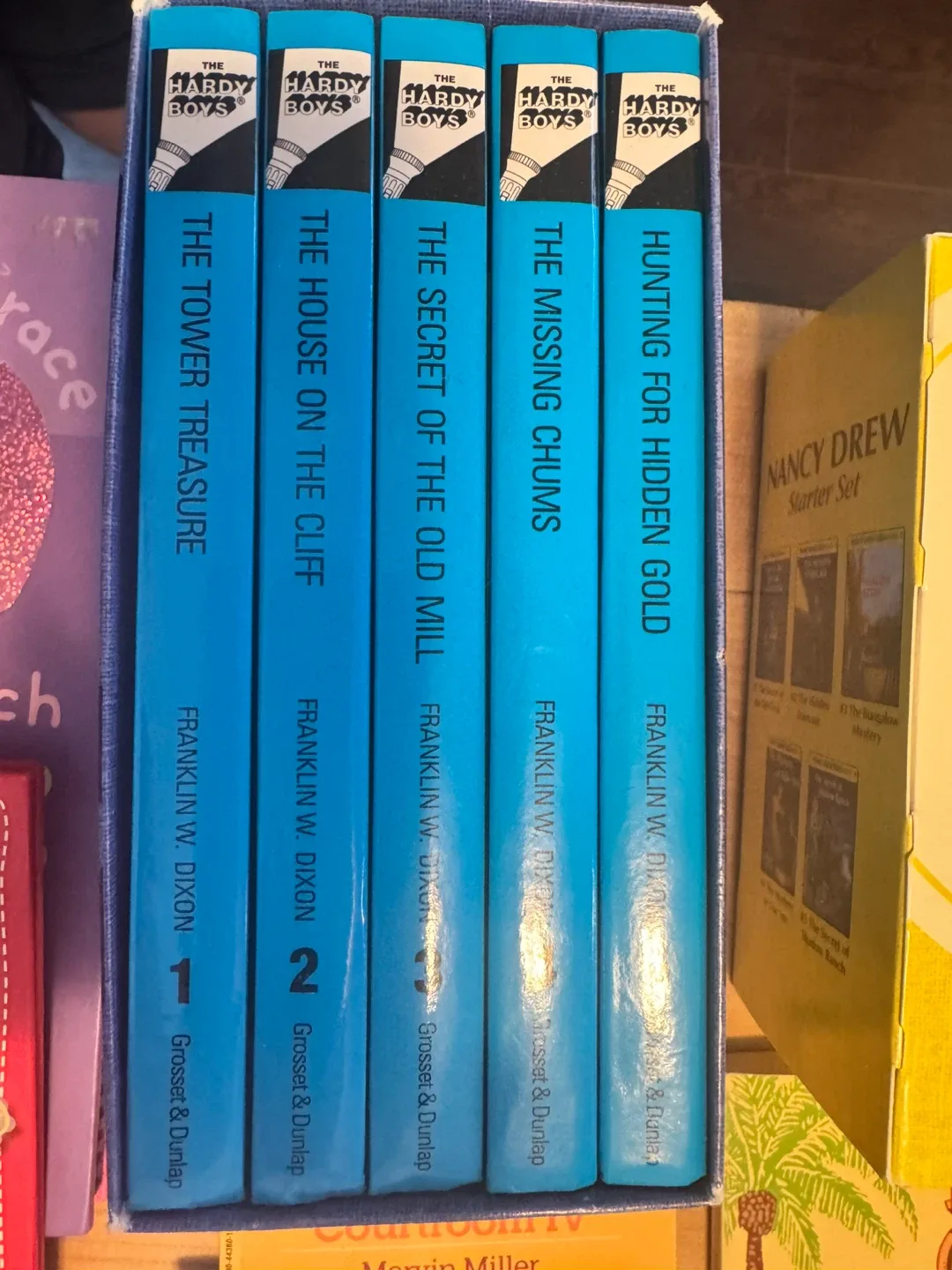 The Hardy Boys Starter Set by Franklin W. Dixon image indicator(2)