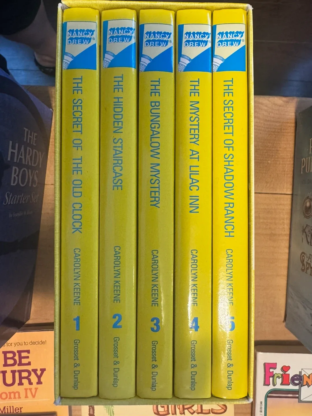 Nancy Drew Starter Set by Carolyn Keene image indicator(2)