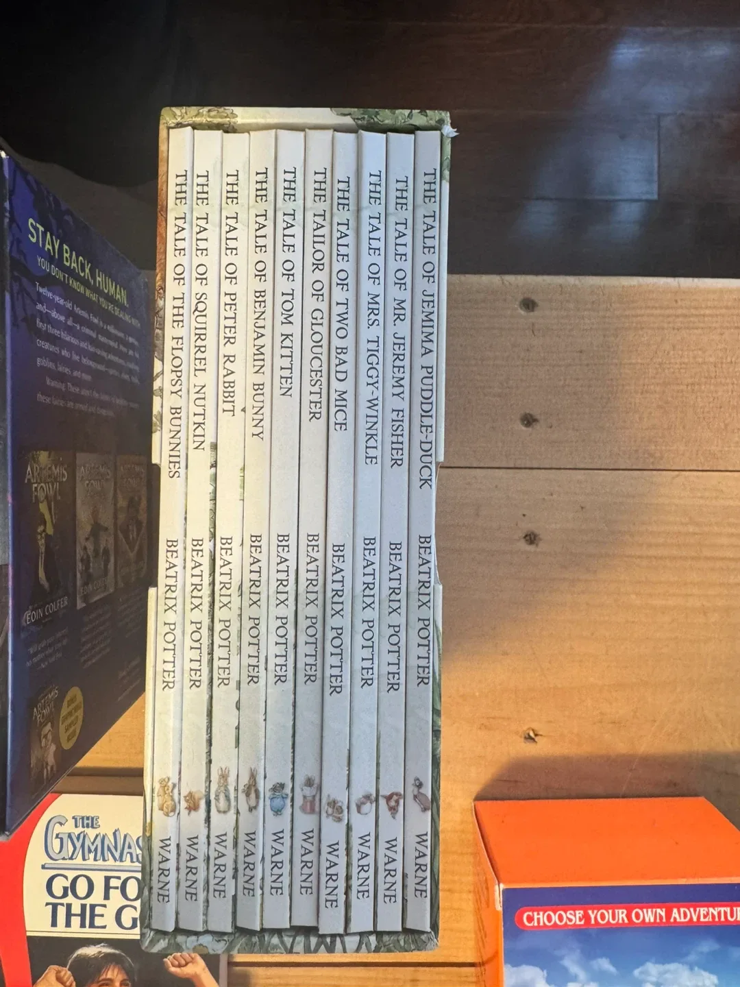 The Peter Rabbit Library by Beatrix Potter image indicator(2)