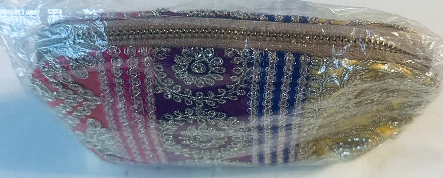 Embroidered Clutch Bag - New thumbnail