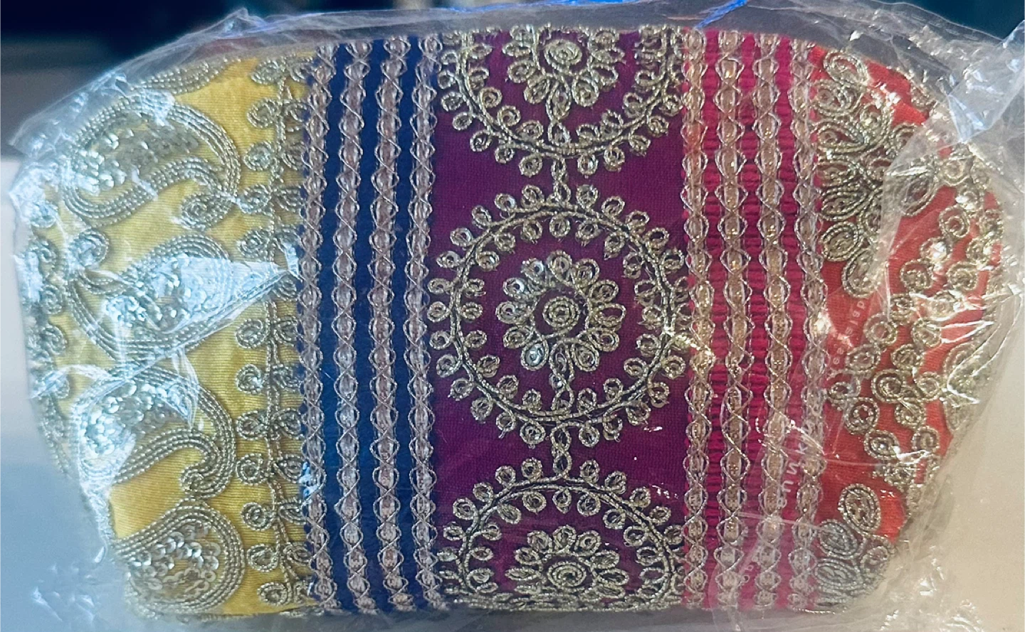 Embroidered Clutch Bag - New - photo 4