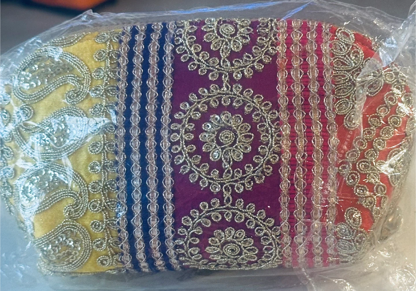Embroidered Clutch Bag - New - photo 3