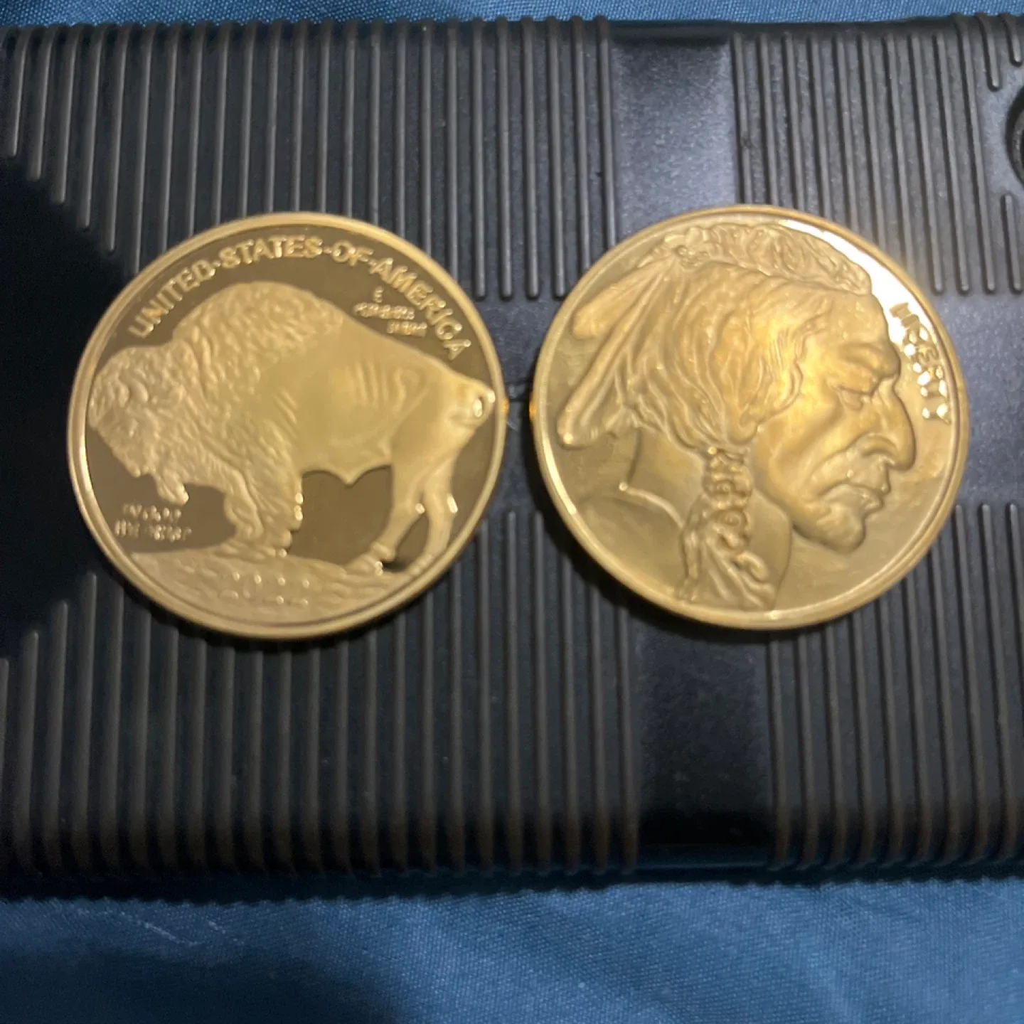 2 Gold Buffalo Rounds image indicator(6)