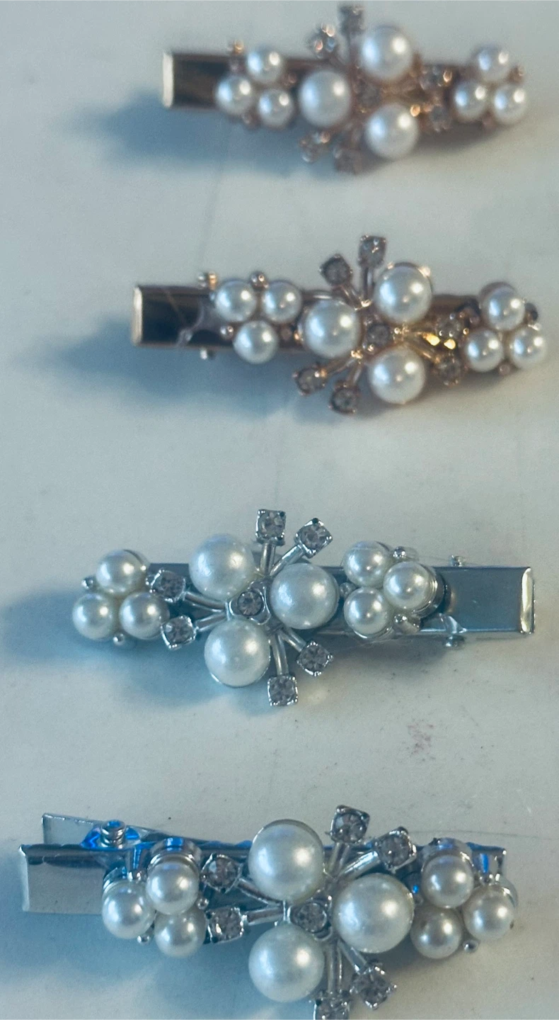 Earrings and Hair Clips with Pearls - photo 3