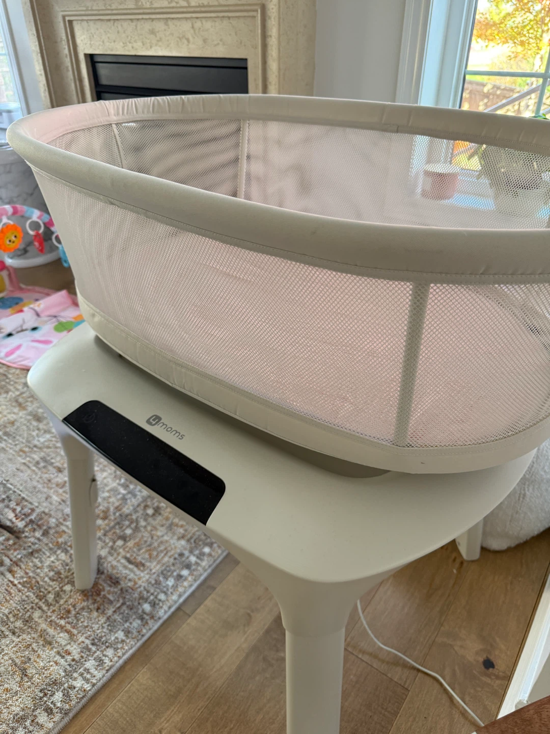 4moms MamaRoo Sleep Bassinet - Like New! - photo 5