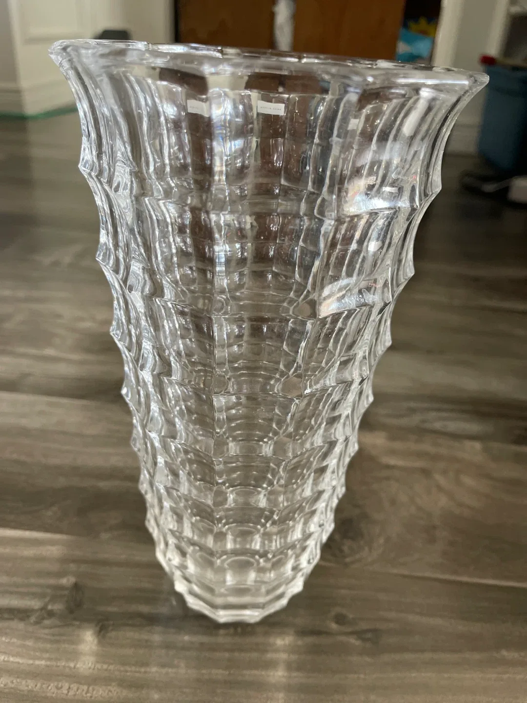 Shannon Crystal Windows Crystal Vase in Box image indicator(2)