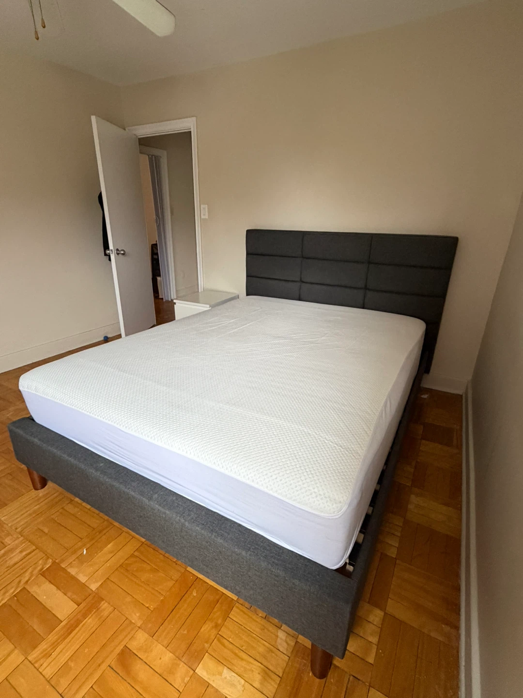 Queen Size Grey Upholstered Bed Frame - photo 3