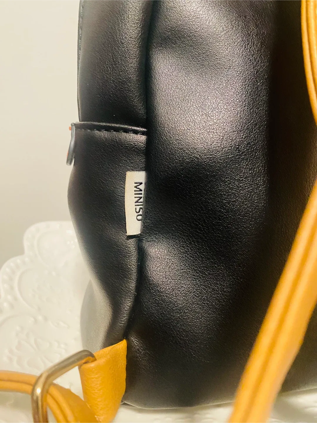 Miniso Black Backpack image indicator(5)