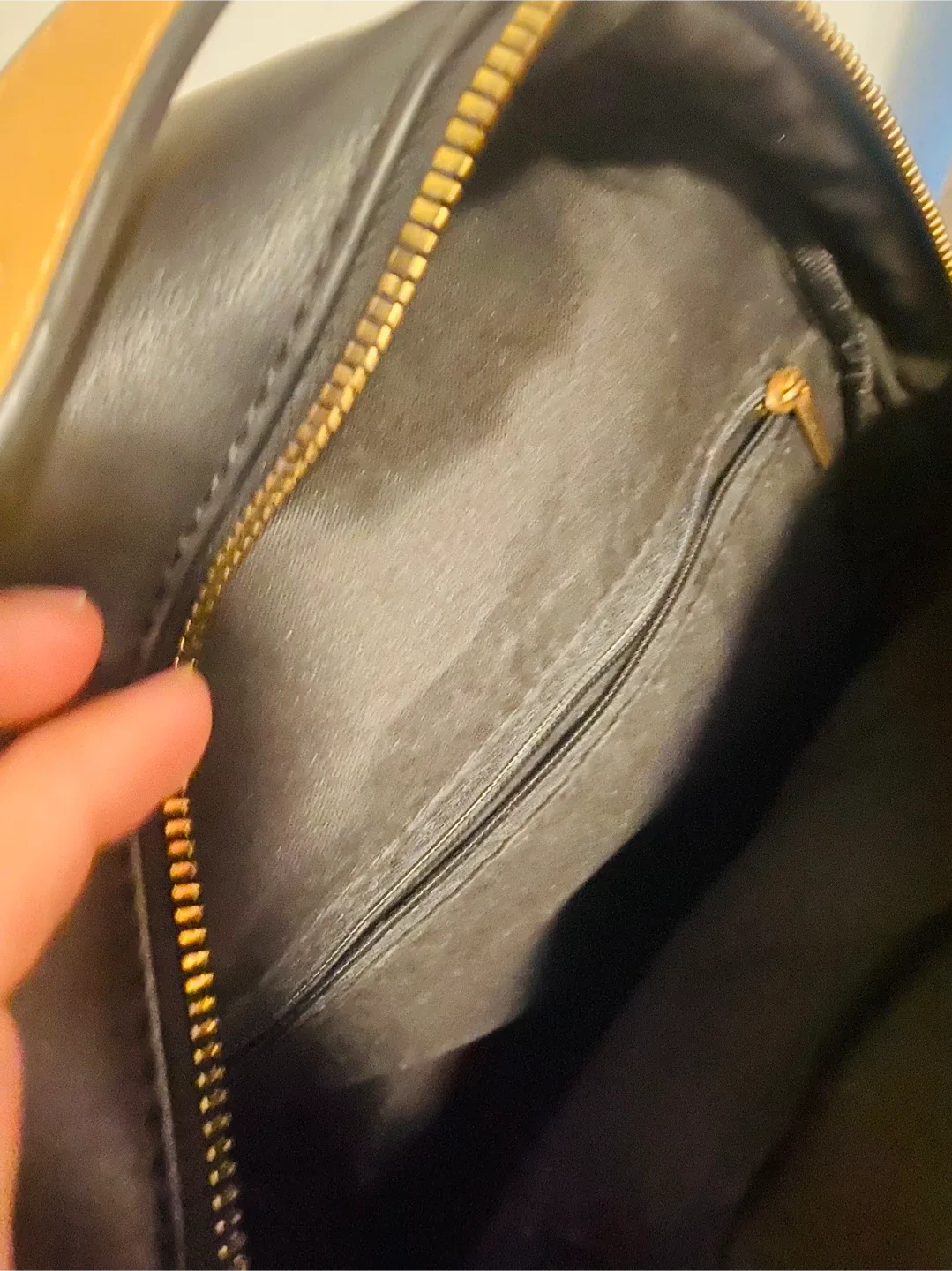 Miniso Black Backpack image indicator(7)