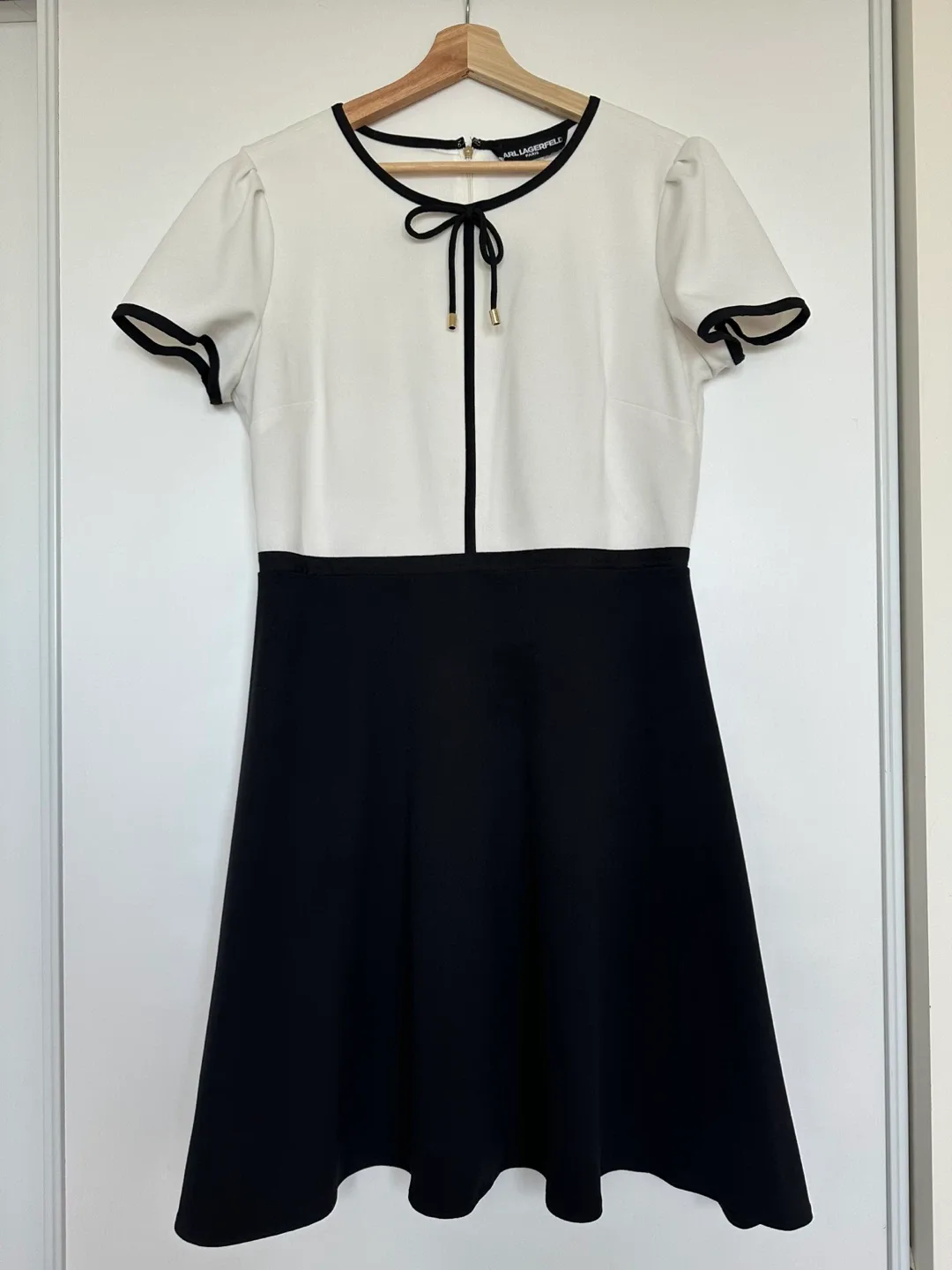 Karl Lagerfeld Paris Black & White Dress size 12 image indicator(2)