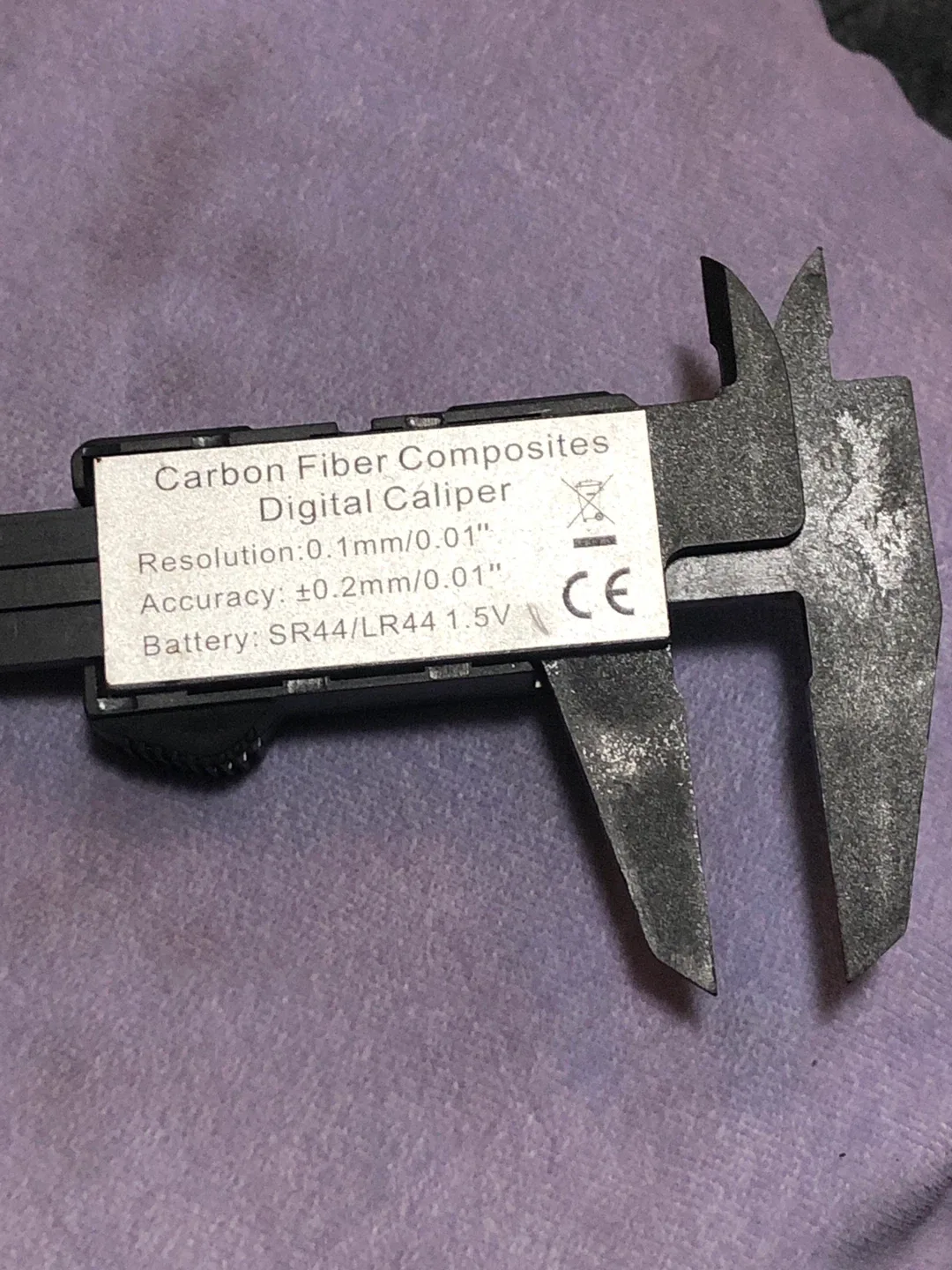 Carbon Fiber Composites Digital Caliper image indicator(2)