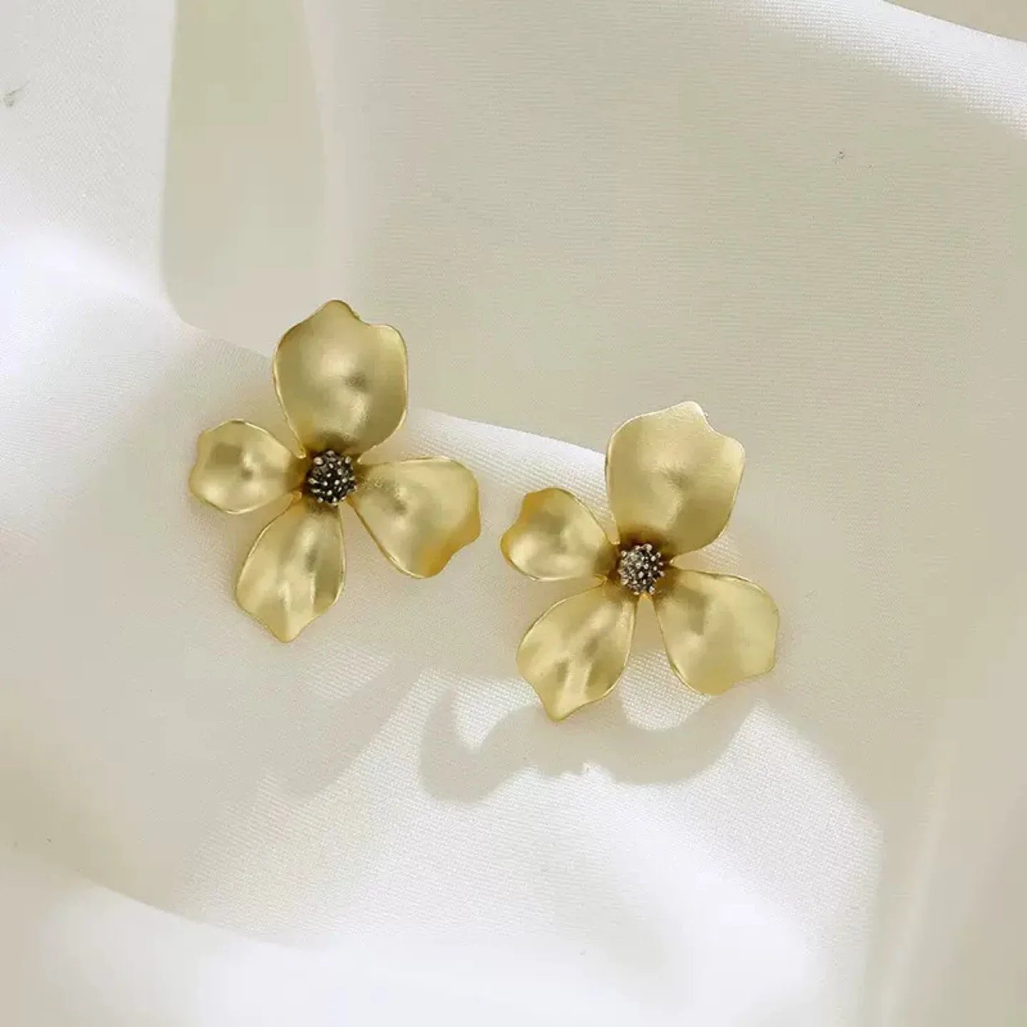 Flower Earrings Cute Earrings image indicator(3)