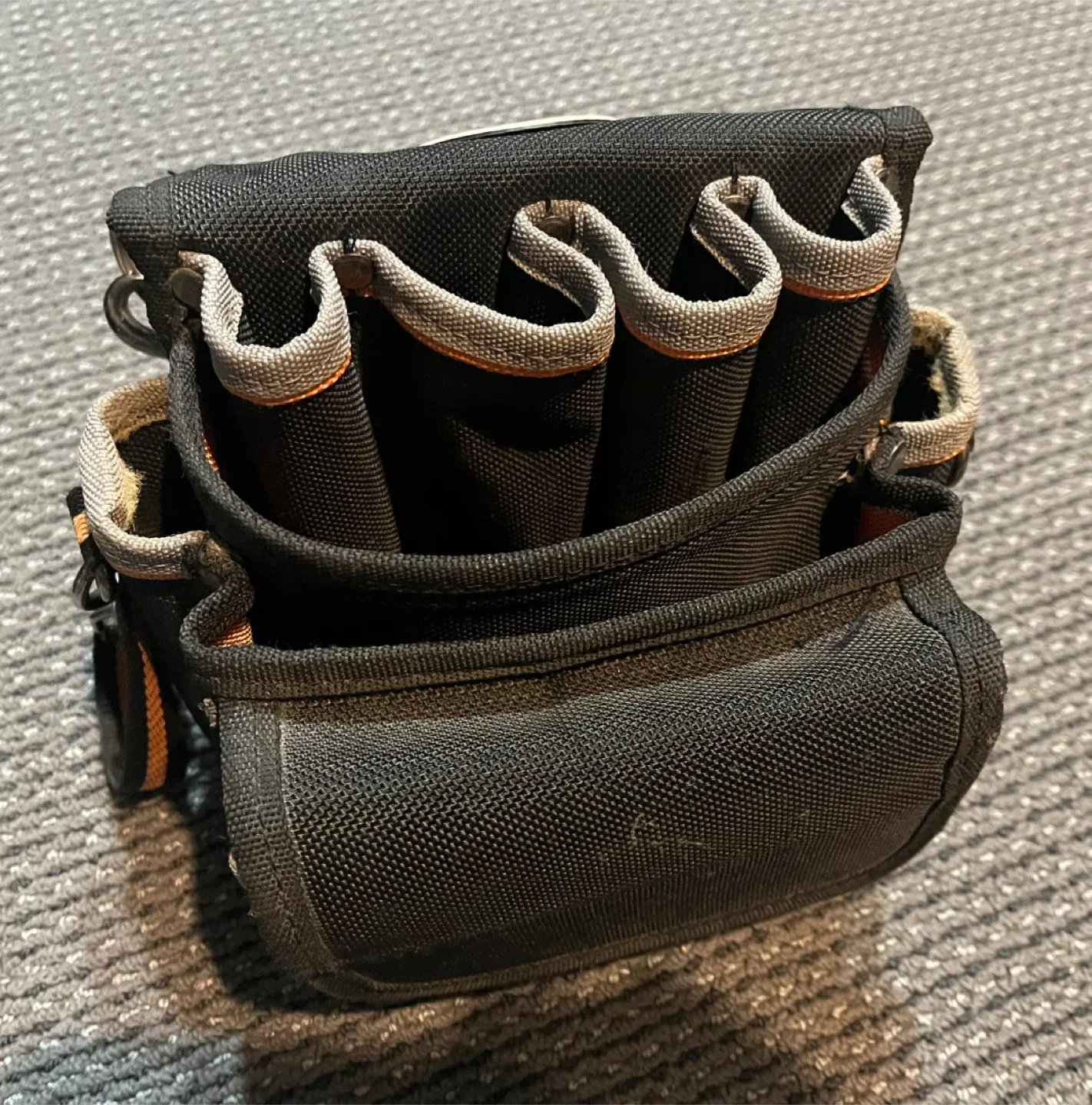 Klein Tools Tool Belt & Accessories image indicator(4)