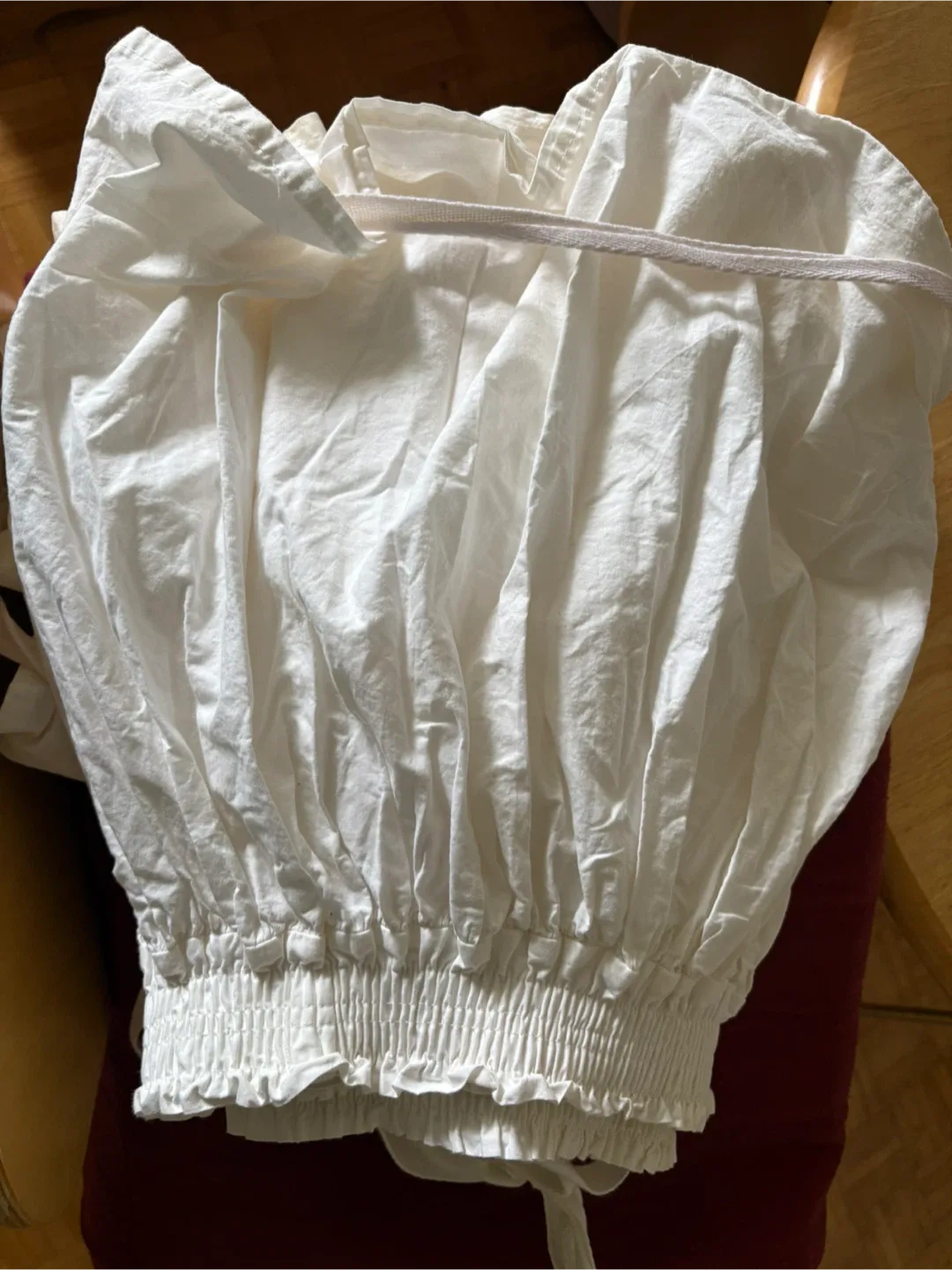 White queen bed skirt thumbnail