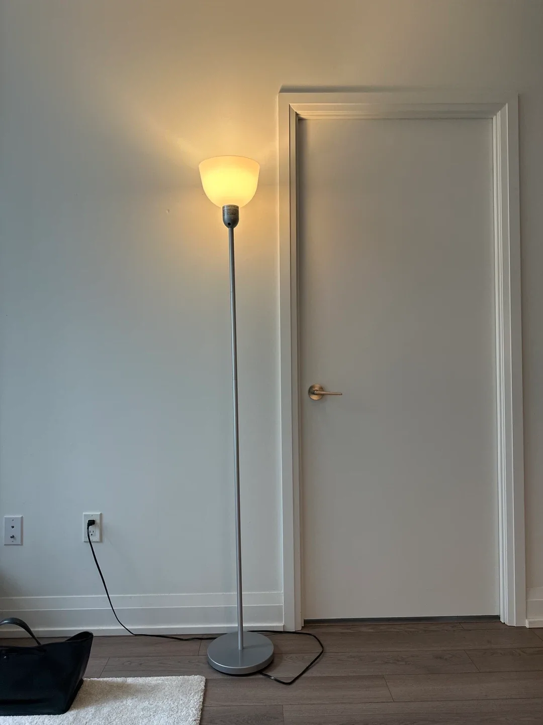 IKEA Floor Lamp - with bulb 💡 image indicator(2)