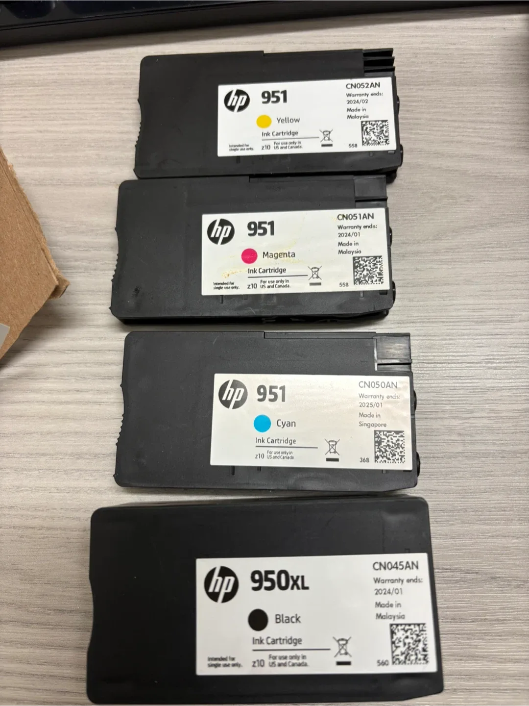 HP 950XL Black & 951 Colour Ink Cartridges image indicator(4)