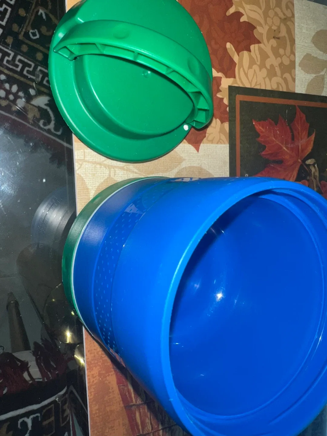 Cool Gear Blue & Green Container image indicator(2)