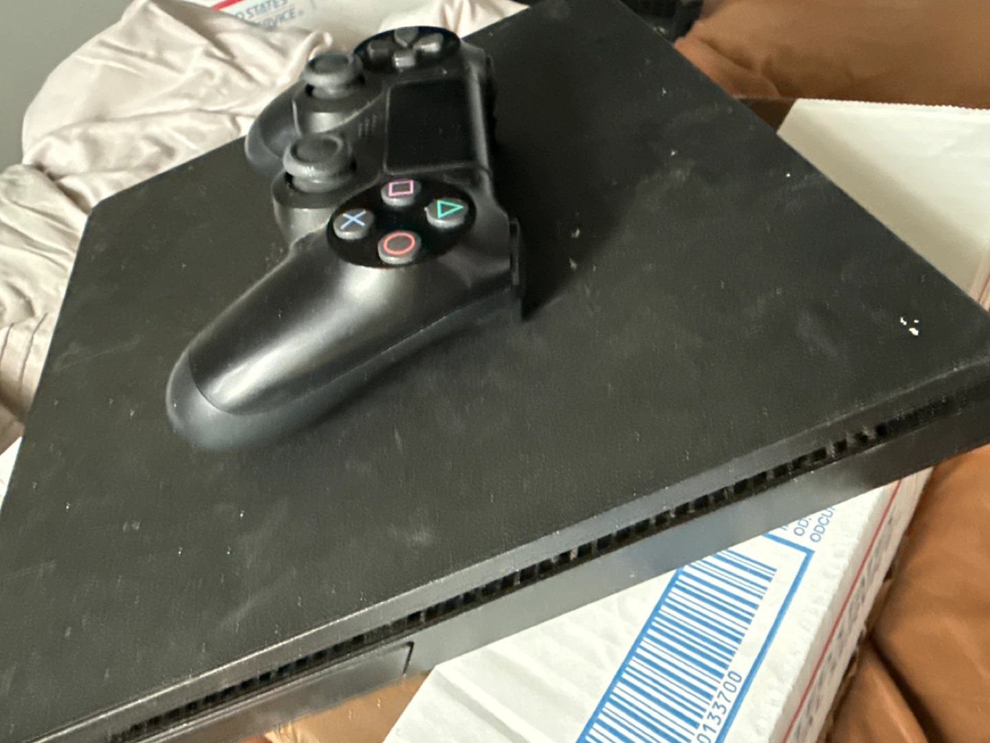 Sony PlayStation 4 (PS4) - photo 3