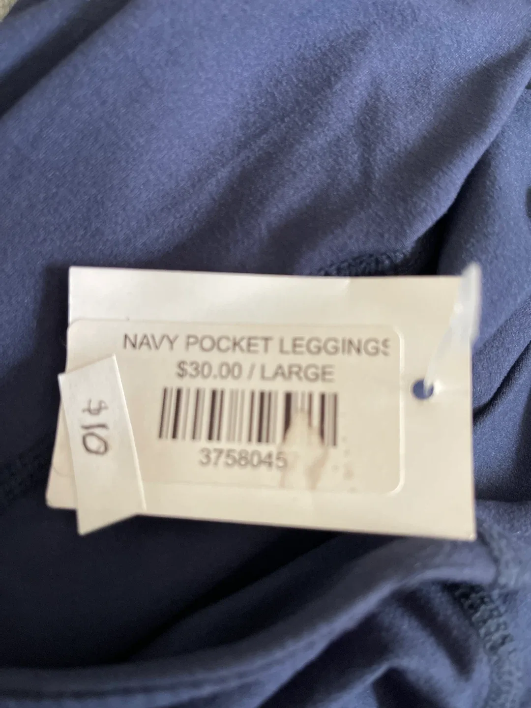 Luv 21 Navy Pocket Leggings - Size Large image indicator(3)