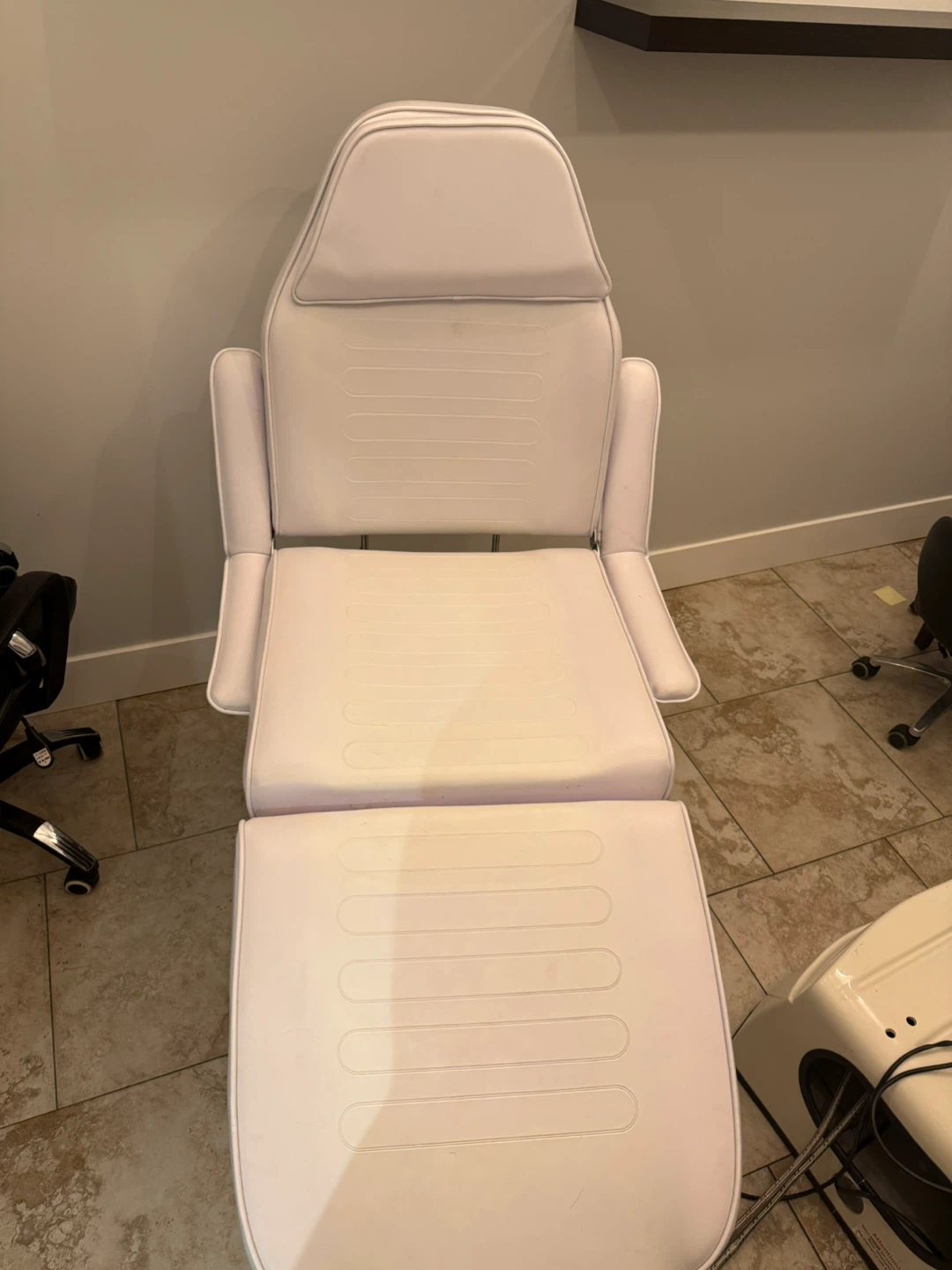 White Facial Bed with Ottoman