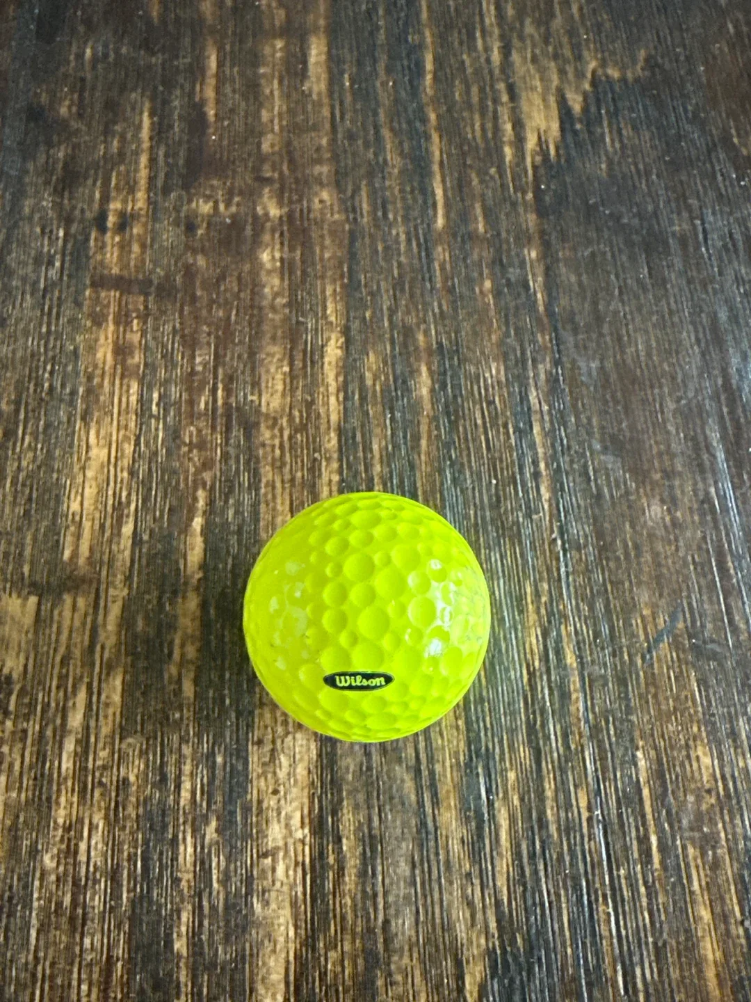 Wilson Yellow Golf Ball image indicator(2)