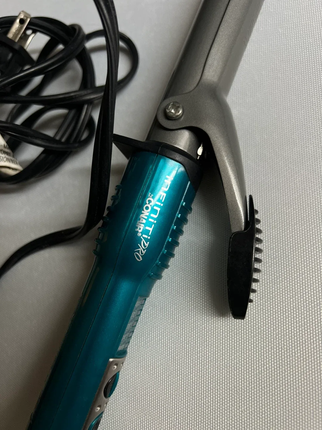 Infiniti Pro by Conair Curling Iron image indicator(2)