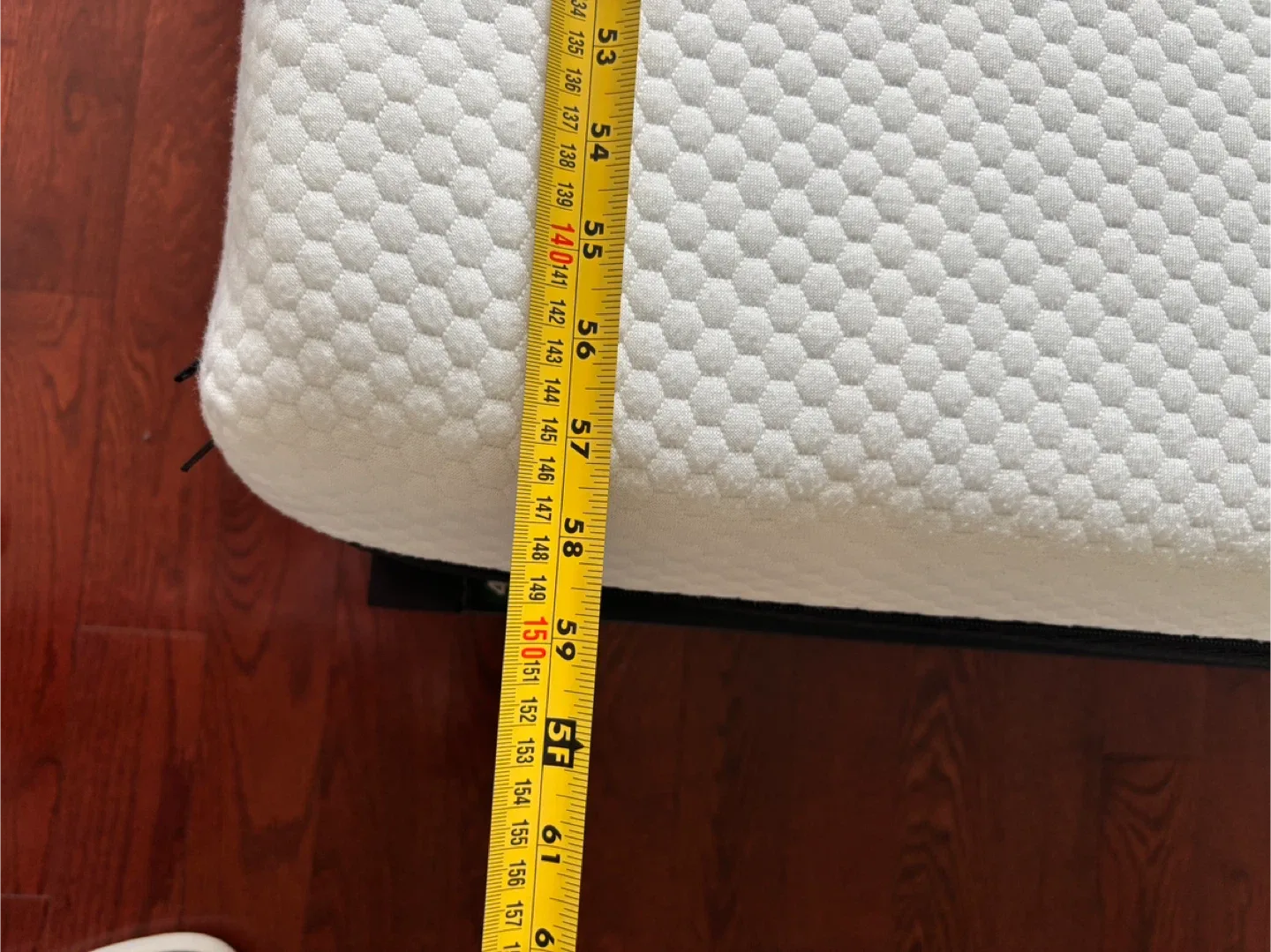 Queen Bed Frame and Queen Mattress image indicator(3)