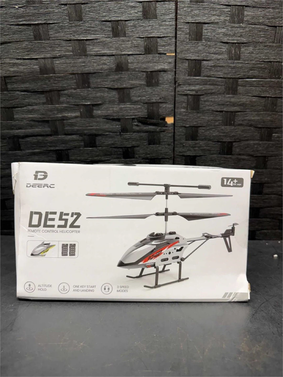 DEERC DE52 Remote Control Helicopter - New in Box!