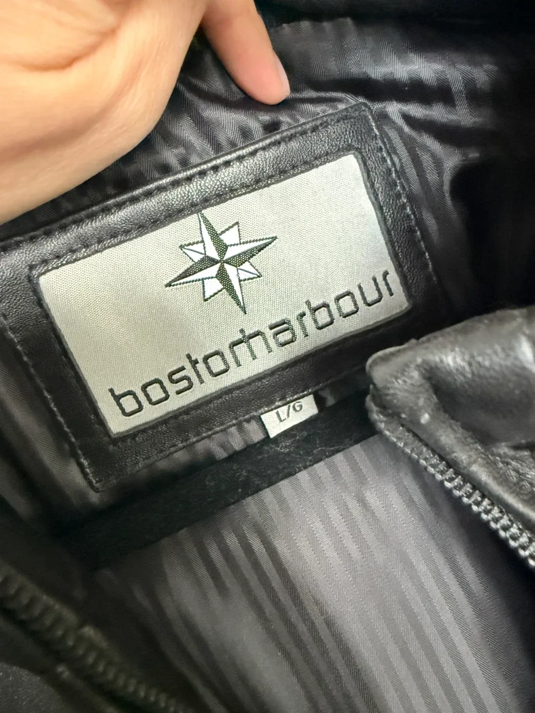 Boston Harbour Black Leather Jacket - Size L/G image indicator(2)