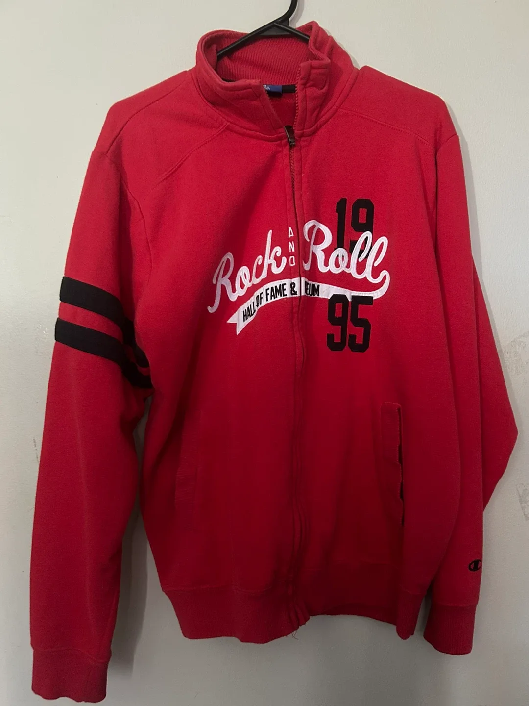 Champion Heritage Red Rock & Roll Jacket - Size M thumbnail