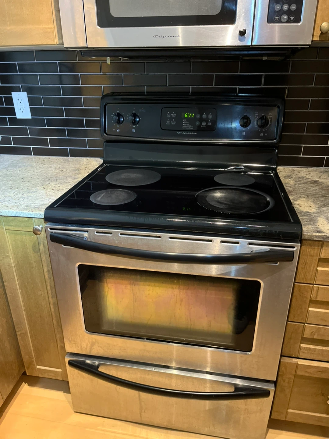 Frigidaire Stainless Steel Electric Range - photo 3