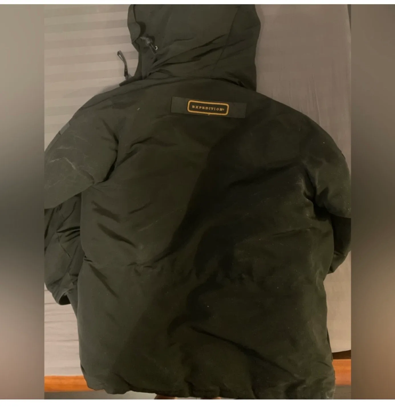 Canada Goose Expedition Parka L image indicator(2)