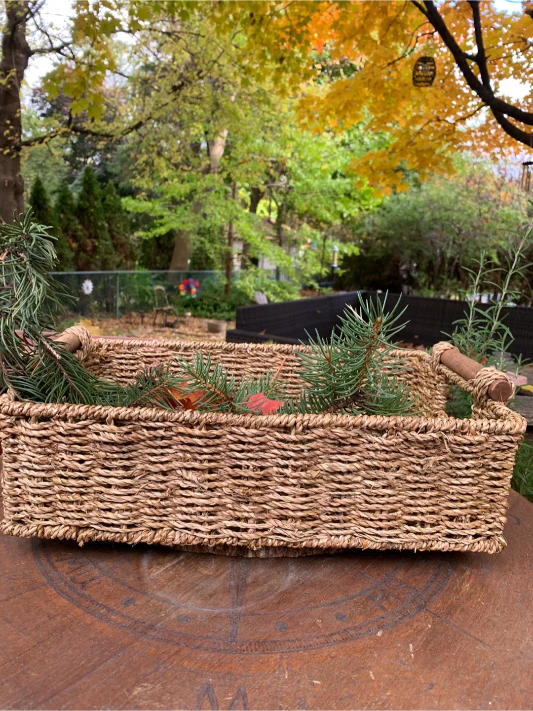 Woven Seagrass Basket with Handles image indicator(5)