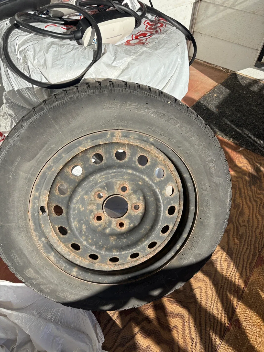 BFGoodrich Winter Tire image indicator(5)