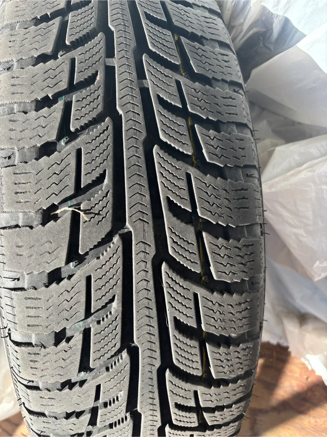 BFGoodrich Winter Tire image indicator(4)